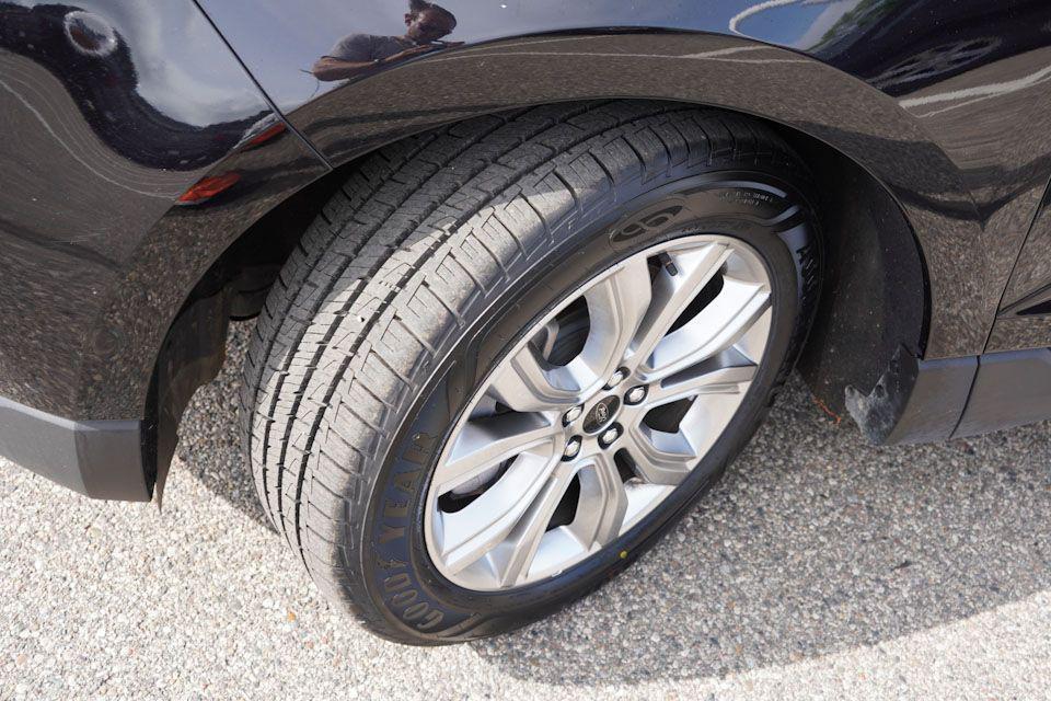 used 2024 Ford Edge car, priced at $26,823