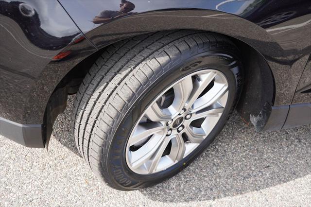 used 2024 Ford Edge car, priced at $28,580