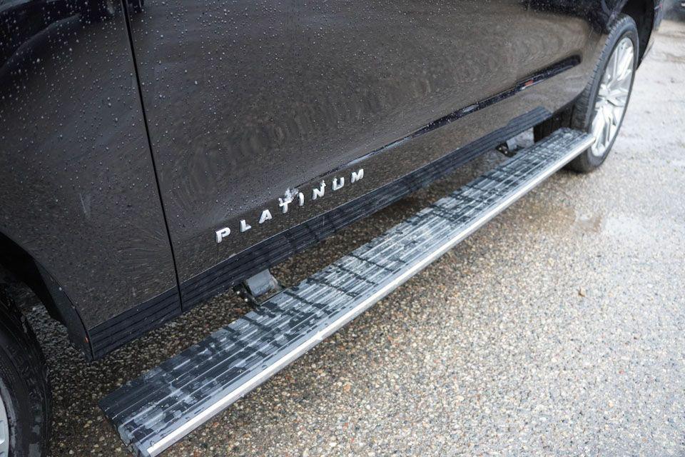 used 2024 Ford Expedition car, priced at $60,655