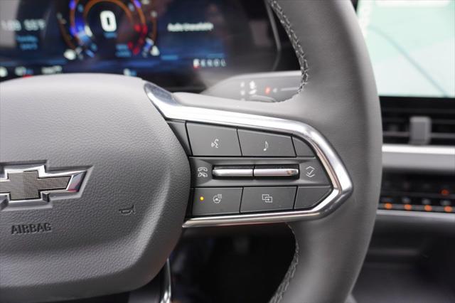 new 2026 Chevrolet Equinox car, priced at $30,585