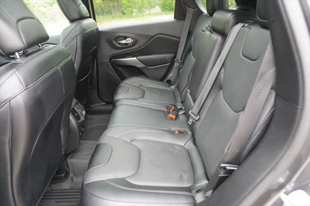 used 2022 Jeep Cherokee car, priced at $26,999