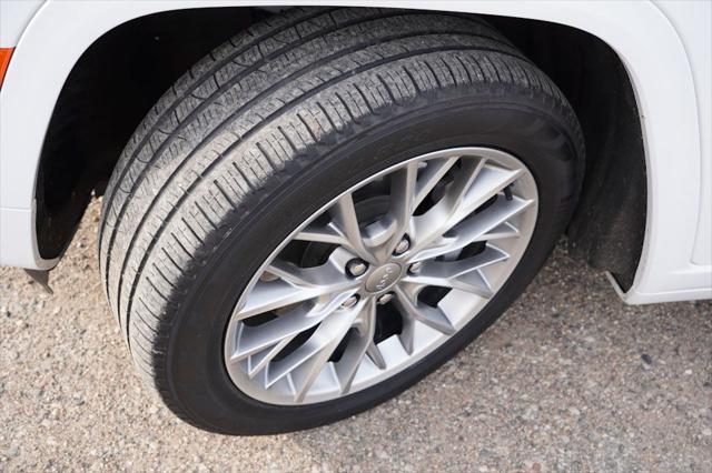 used 2023 Jeep Grand Cherokee L car, priced at $46,219