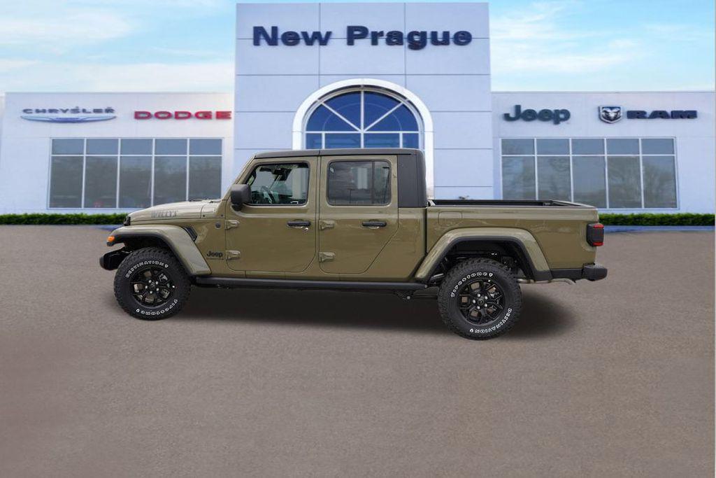 new 2025 Jeep Gladiator car, priced at $44,874
