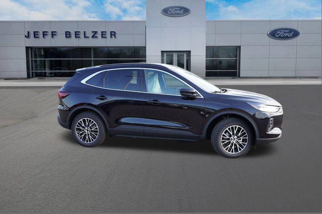 new 2025 Ford Escape PHEV car, priced at $30,819