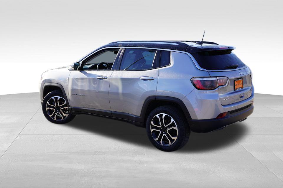 used 2022 Jeep Compass car, priced at $20,977