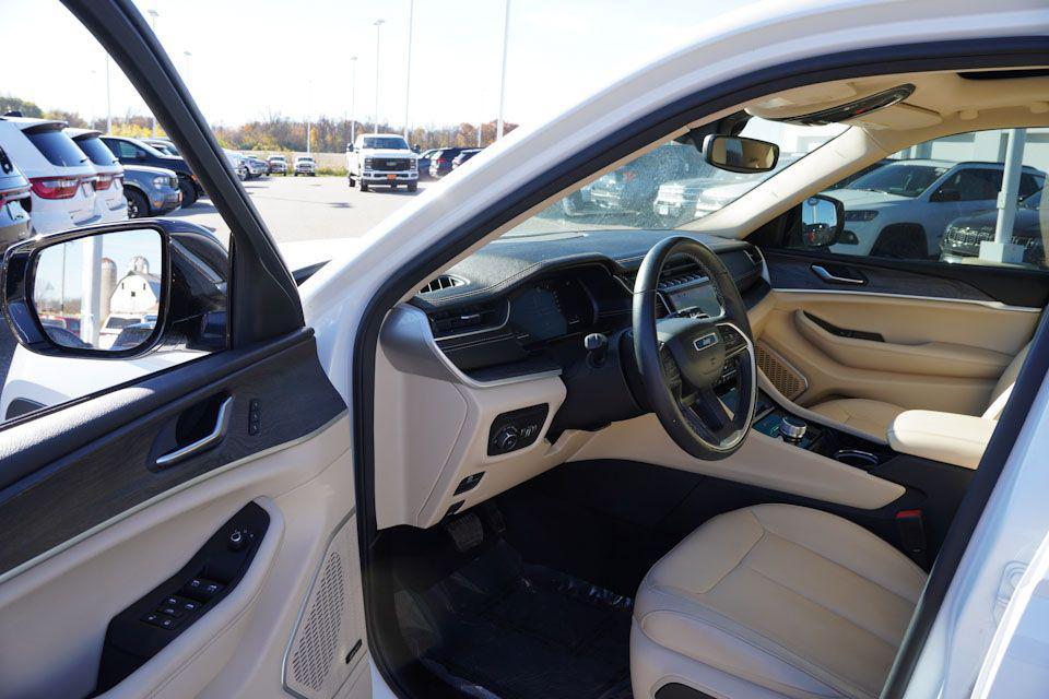 used 2022 Jeep Grand Cherokee L car, priced at $30,986