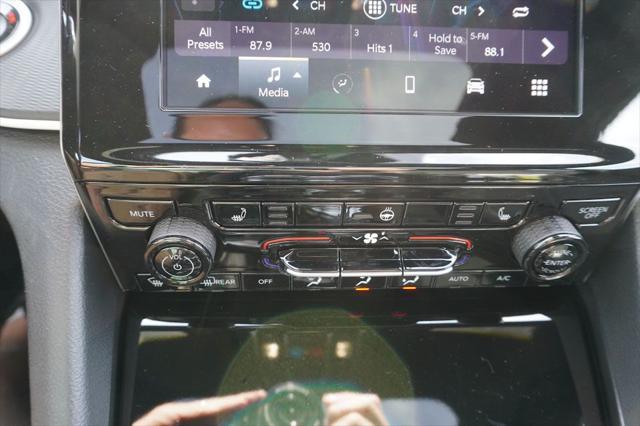 new 2025 Jeep Grand Cherokee car, priced at $40,713