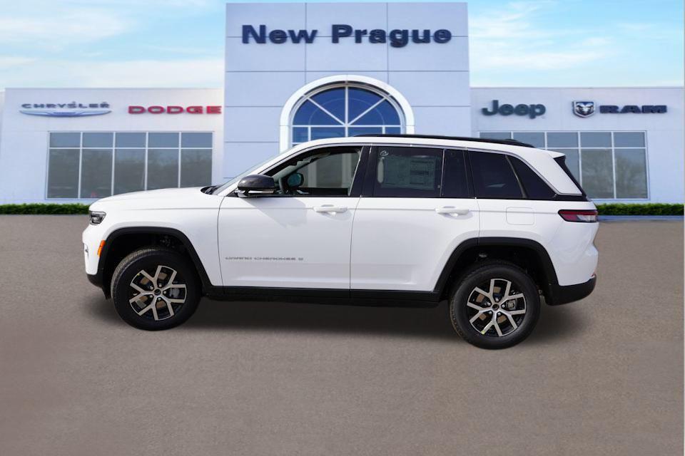 new 2025 Jeep Grand Cherokee car, priced at $40,881