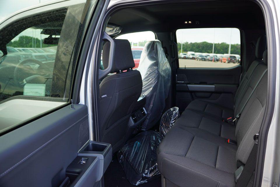 new 2025 Ford F-150 car, priced at $56,404