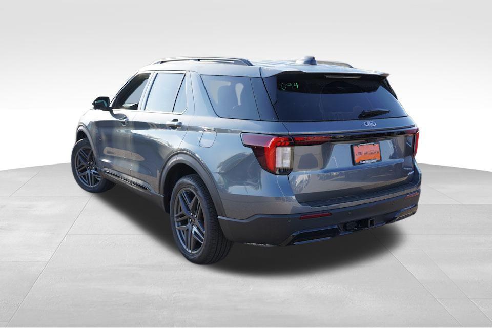 new 2025 Ford Explorer car, priced at $48,225
