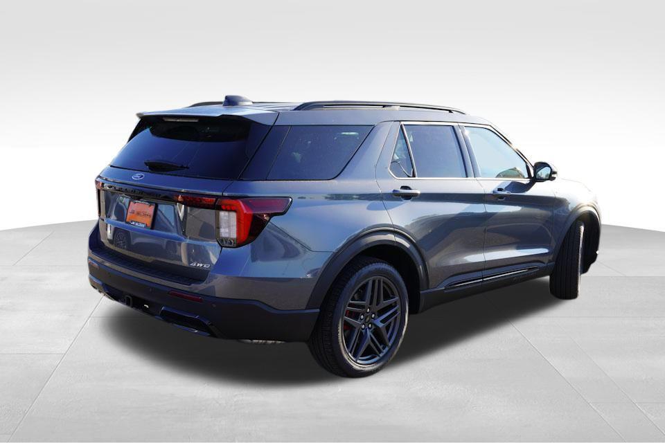 new 2025 Ford Explorer car, priced at $48,225