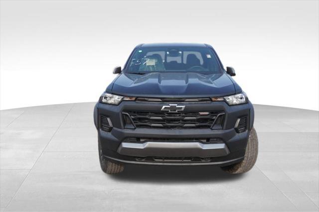 new 2025 Chevrolet Colorado car, priced at $39,020