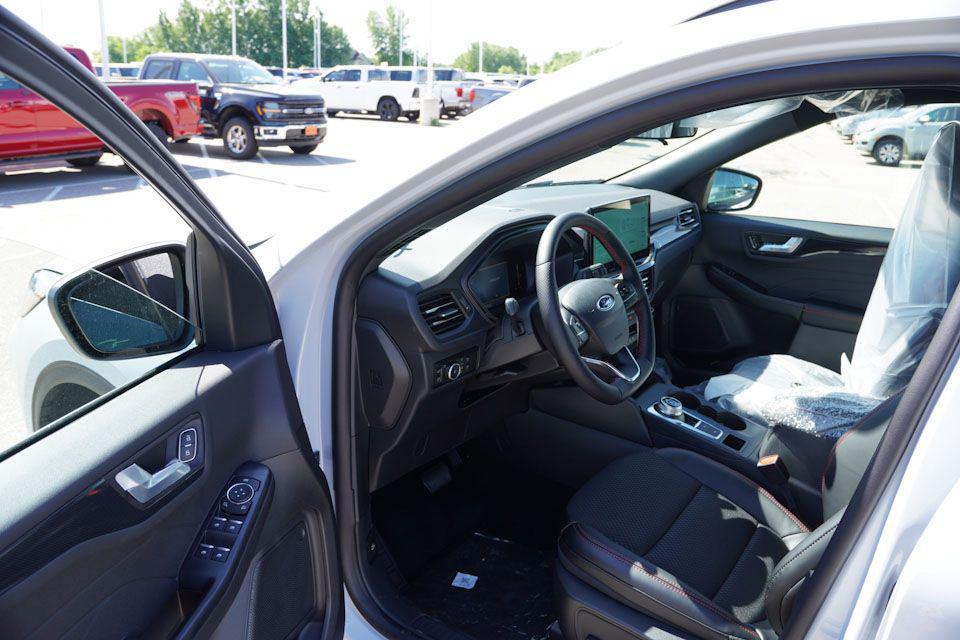 new 2025 Ford Escape car, priced at $29,949
