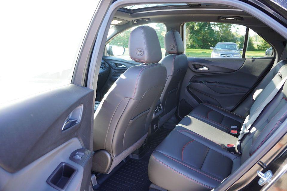 used 2022 Chevrolet Equinox car, priced at $26,491