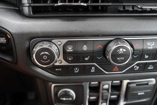 new 2025 Jeep Gladiator car, priced at $48,464