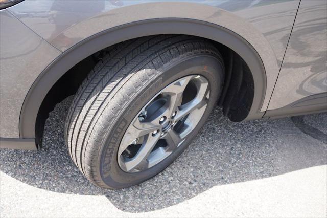 new 2025 Ford Escape car, priced at $30,588
