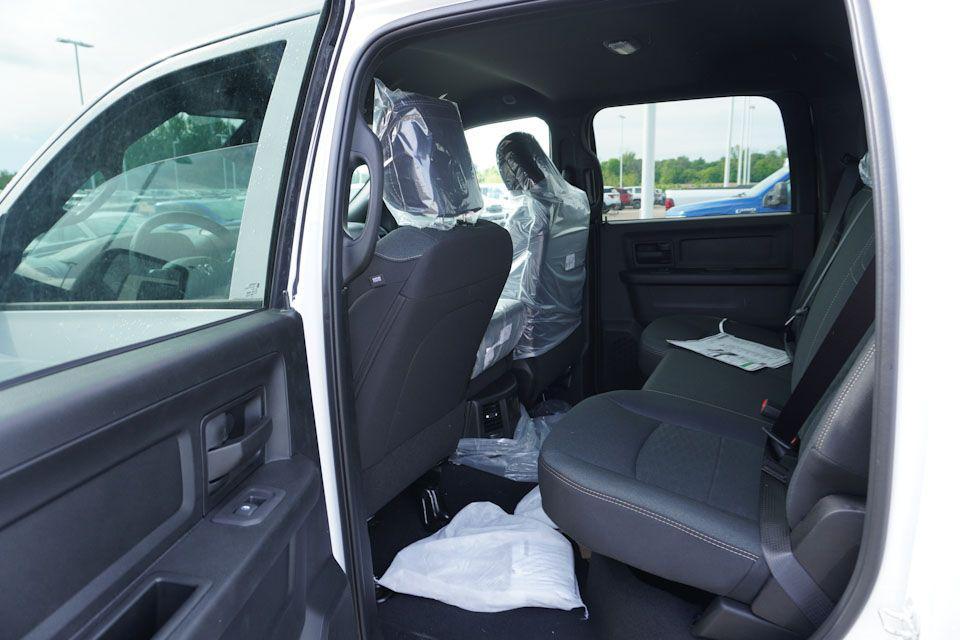new 2025 Ram 3500 car, priced at $50,952