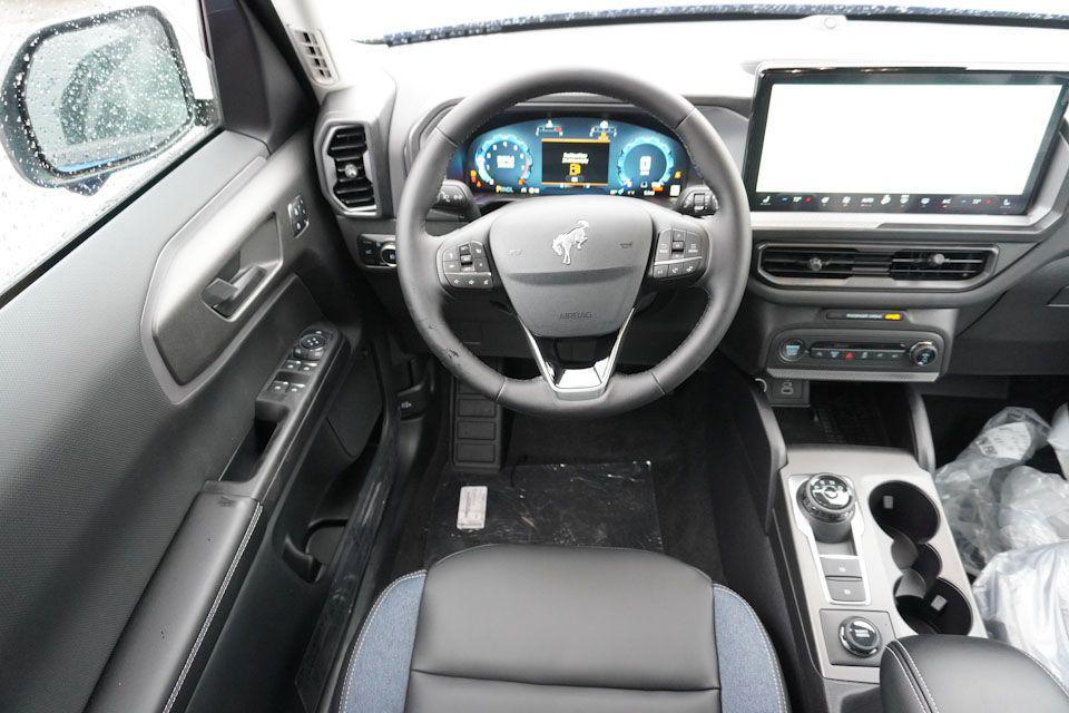 new 2025 Ford Bronco Sport car, priced at $36,420
