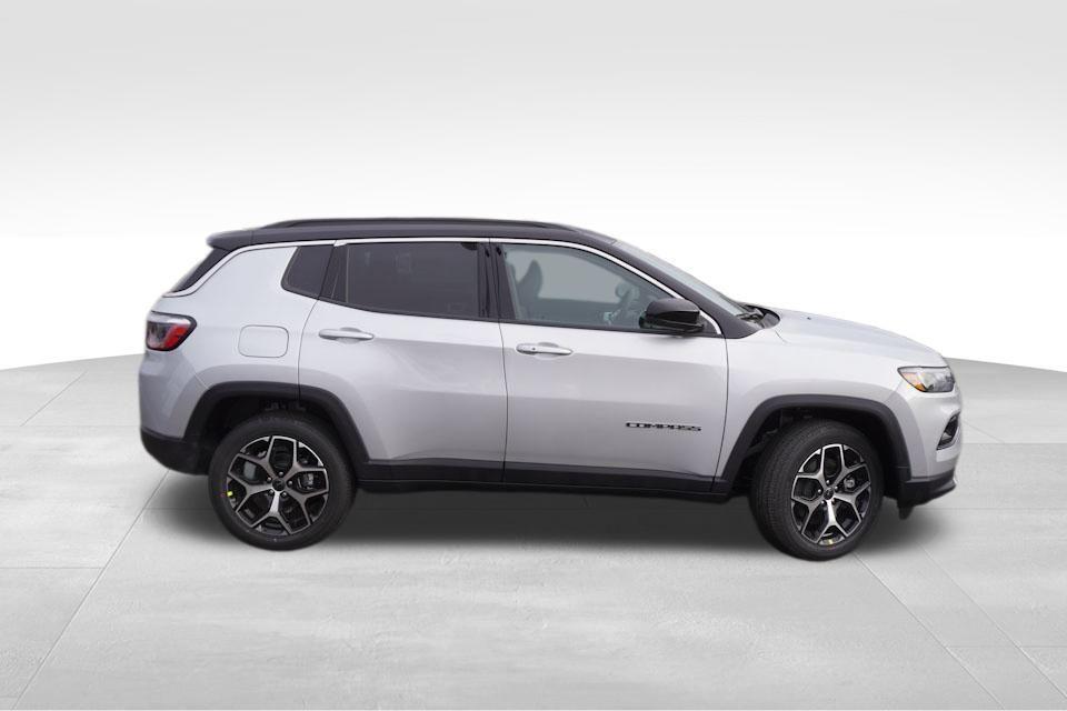 new 2025 Jeep Compass car, priced at $27,060