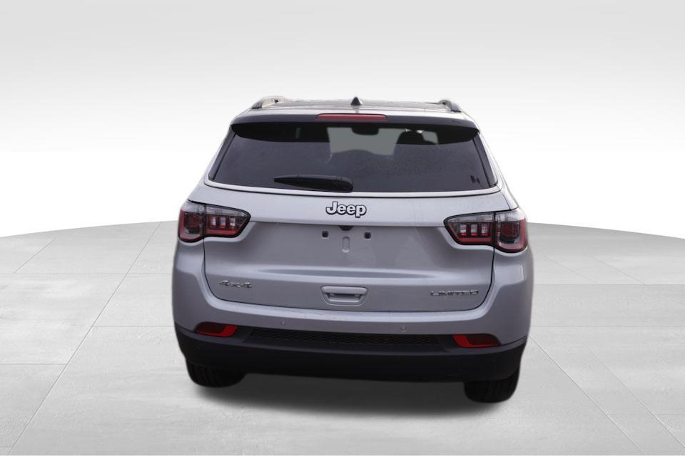new 2025 Jeep Compass car, priced at $27,060