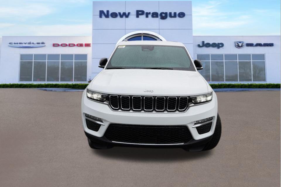 new 2025 Jeep Grand Cherokee car, priced at $41,381