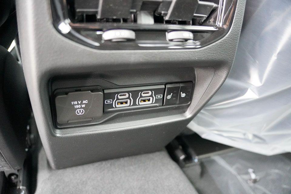 new 2025 Jeep Grand Cherokee car, priced at $41,381
