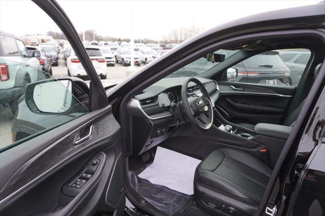 new 2025 Jeep Grand Cherokee L car, priced at $52,132