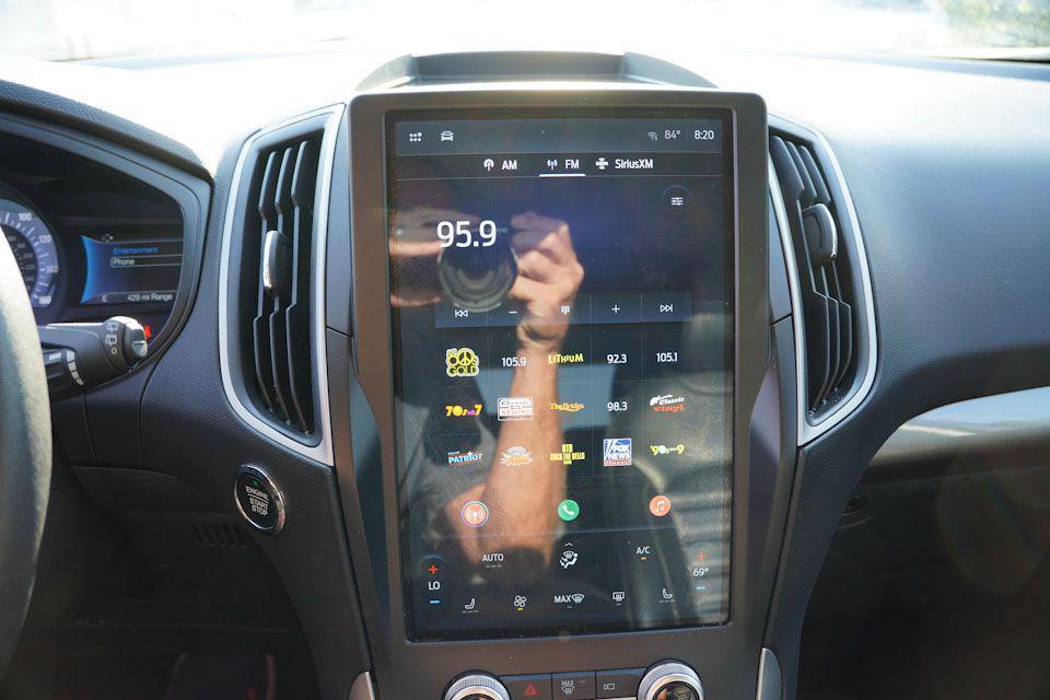 used 2024 Ford Edge car, priced at $22,756