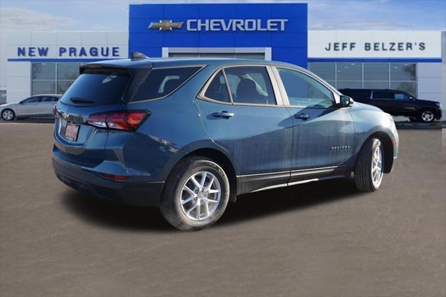 new 2024 Chevrolet Equinox car, priced at $25,575