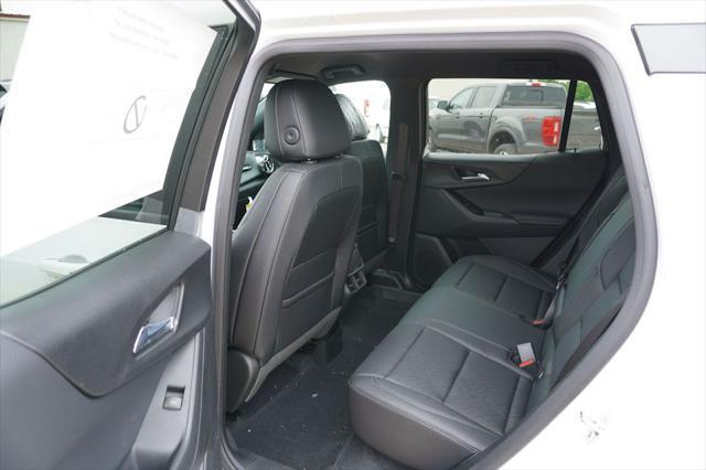 new 2026 Chevrolet Equinox car, priced at $32,453