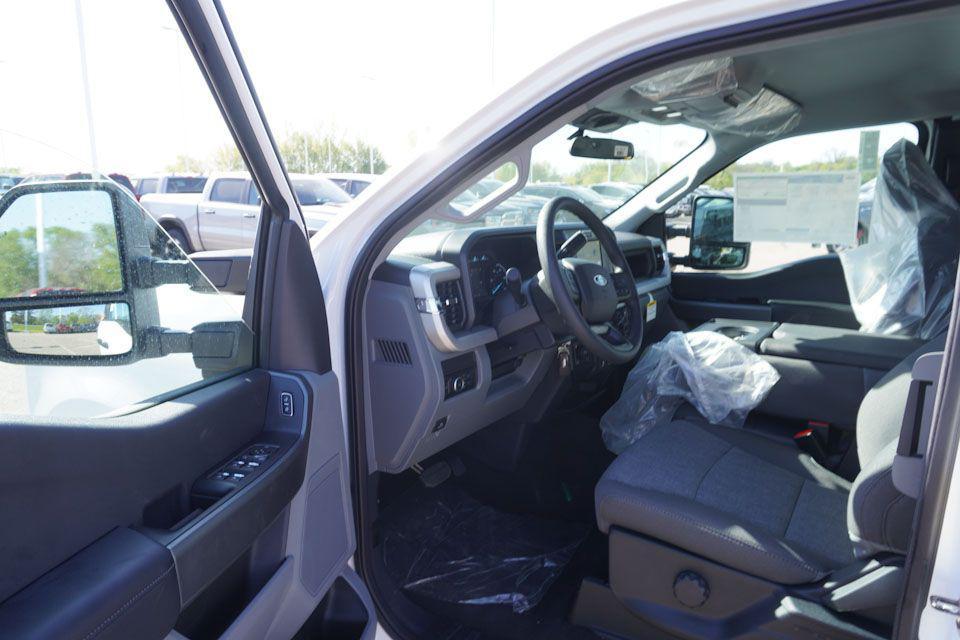 new 2025 Ford F-350 car, priced at $54,773