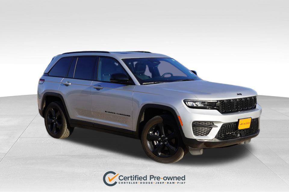 used 2024 Jeep Grand Cherokee car, priced at $32,988