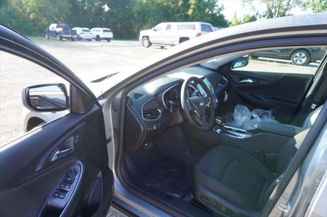 new 2025 Chevrolet Malibu car, priced at $27,440