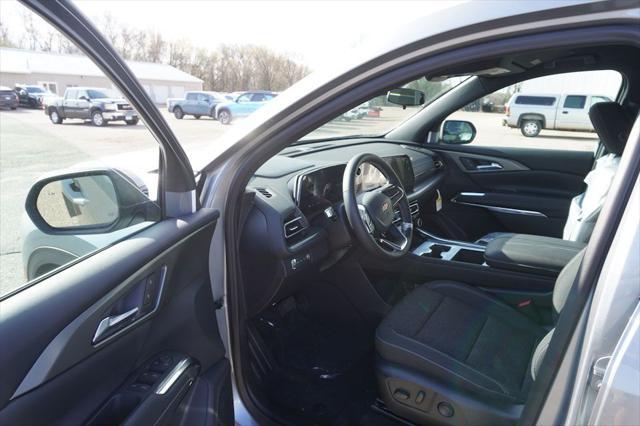 new 2025 Chevrolet Traverse car, priced at $42,691