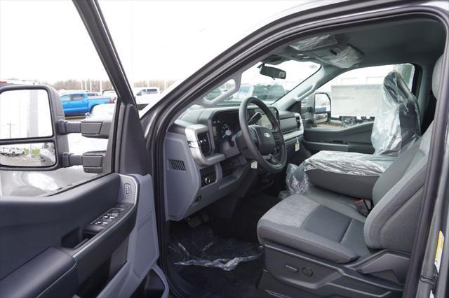 new 2025 Ford F-250 car, priced at $58,404