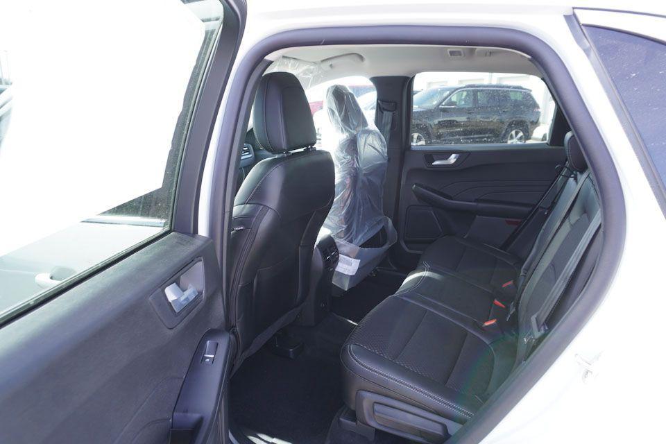 new 2025 Ford Escape PHEV car, priced at $29,687