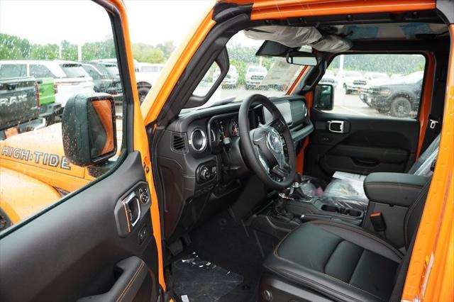 new 2025 Jeep Gladiator car, priced at $47,560