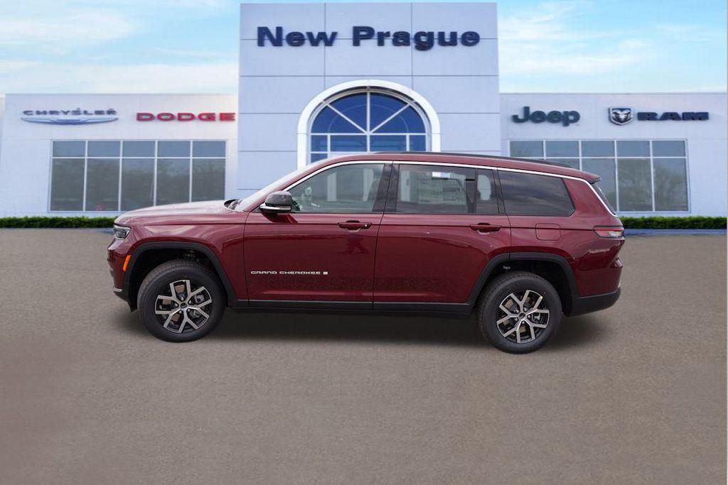 new 2025 Jeep Grand Cherokee L car, priced at $43,674