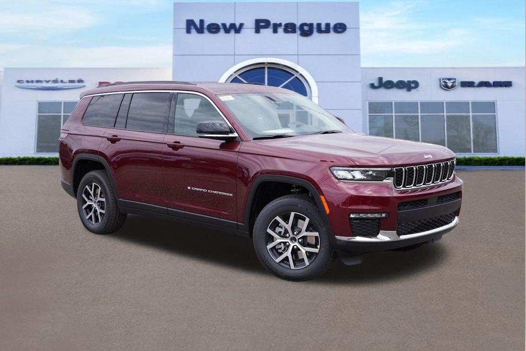 new 2025 Jeep Grand Cherokee L car, priced at $43,674