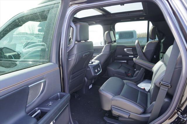 new 2025 Ford Expedition car, priced at $77,562