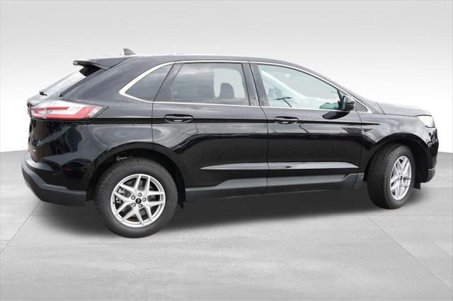 used 2024 Ford Edge car, priced at $31,974