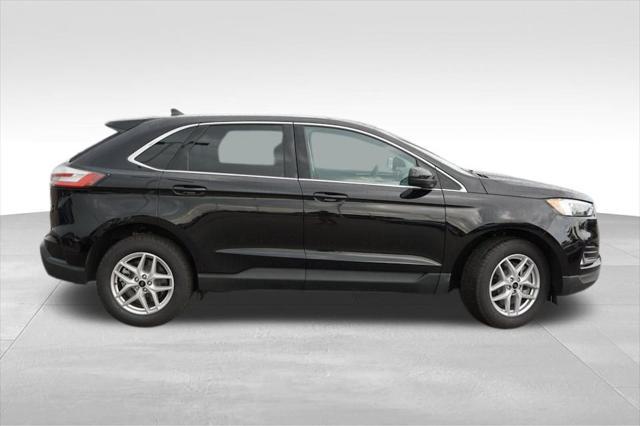 used 2024 Ford Edge car, priced at $31,974