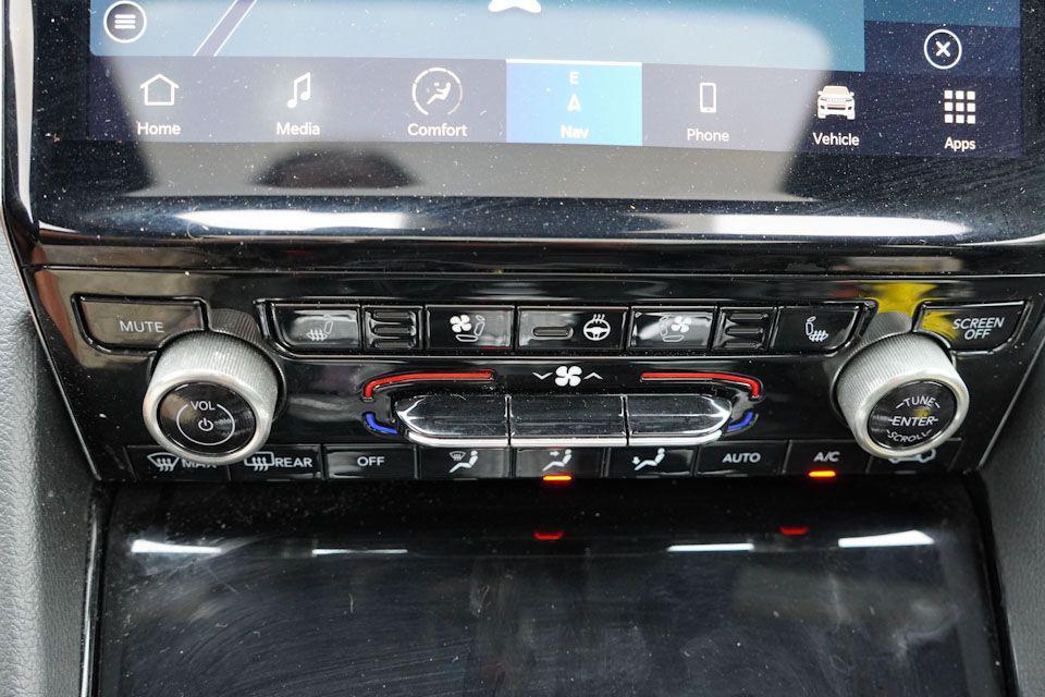 used 2022 Jeep Grand Cherokee car, priced at $38,081