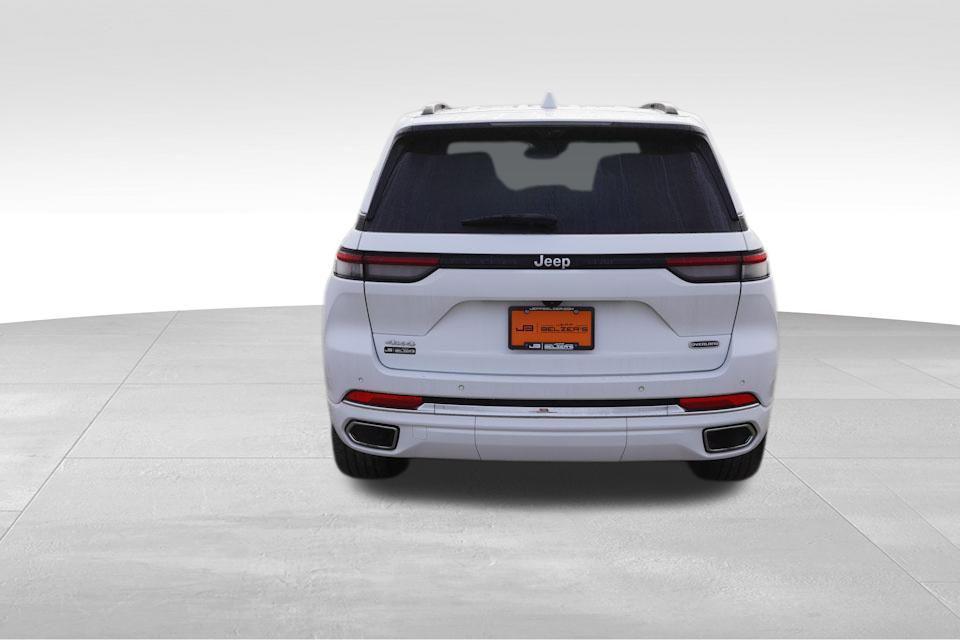 used 2022 Jeep Grand Cherokee car, priced at $36,954