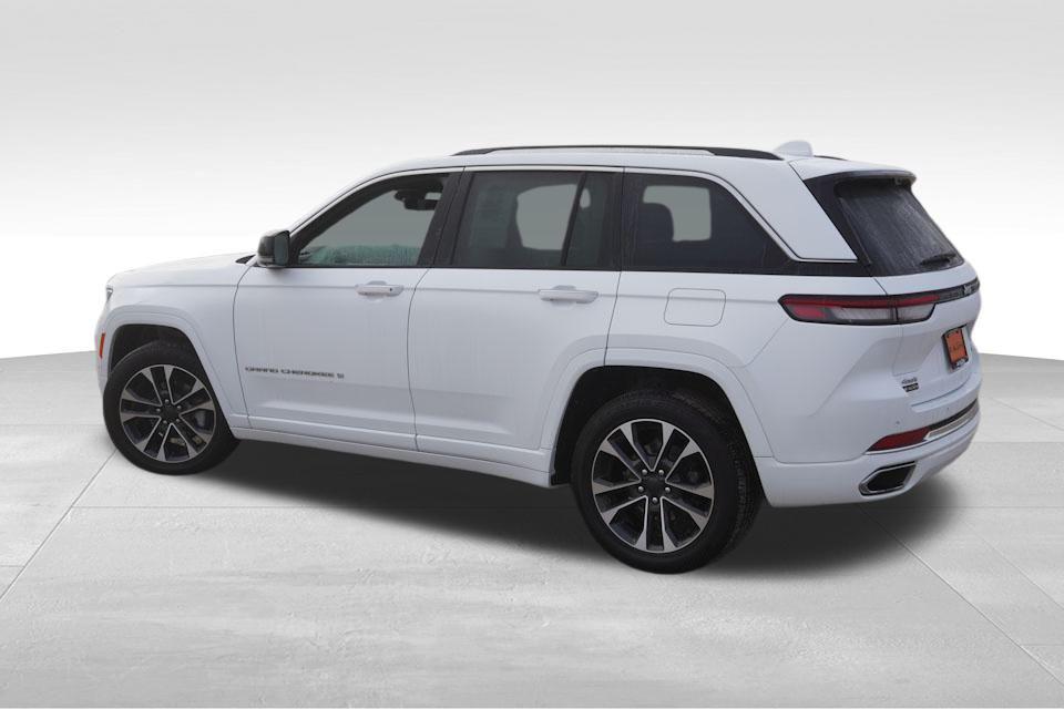used 2022 Jeep Grand Cherokee car, priced at $36,954