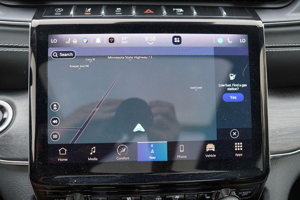 used 2022 Jeep Grand Cherokee car, priced at $38,081