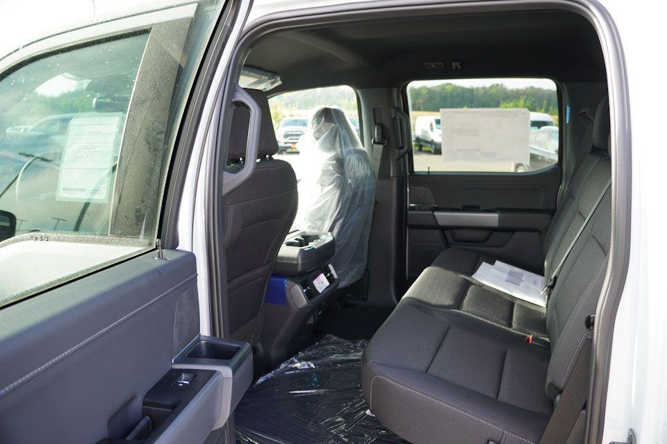 new 2025 Ford F-150 car, priced at $60,367