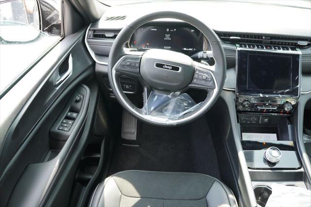 new 2025 Jeep Grand Cherokee L car, priced at $42,245