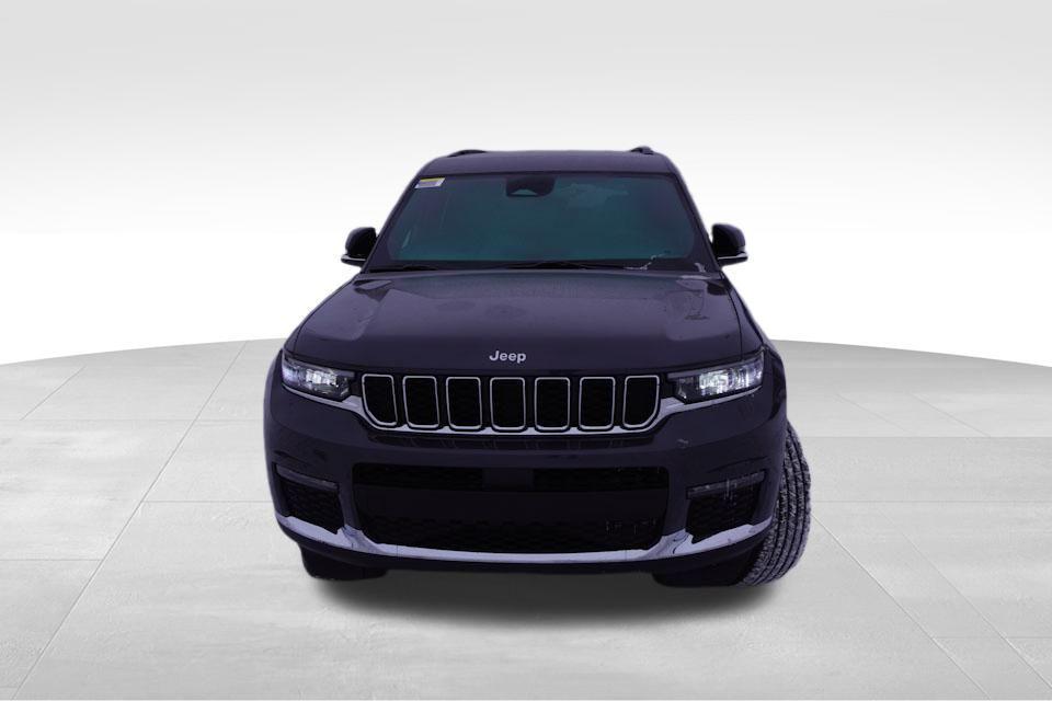 new 2025 Jeep Grand Cherokee L car, priced at $42,260