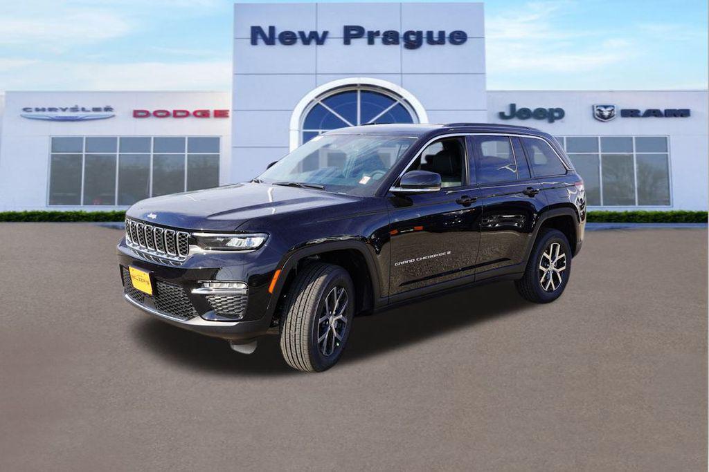 new 2025 Jeep Grand Cherokee car, priced at $41,524